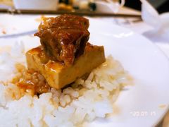 天然豆腐炖牛腩-煜丰汴京烤鸭(福彩路店)
