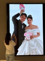 -乐派诗婚纱摄影