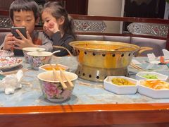 -哈啾嗨·新概念蒙餐(红星新城店)