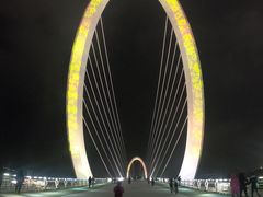 -南京眼步行桥