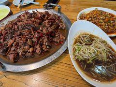 -广合草鸡·泰山炒鸡(温泉路店)
