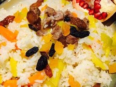 招牌抓饭-丝路金桃·新疆菜(徐汇店)