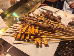 -华府九号海鲜烧烤大排档(龙域店)