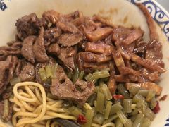 -梅溪·小伙子干挑面(安吉总店)