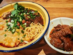 肥肠酸辣粉-阿福板凳面(观音桥店)