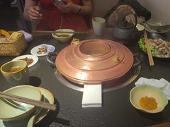 -菌自由丨野生菌火锅特色庭院餐厅(丽江古城店)