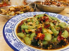 -江城燕子大排档(江汉路步行街店)