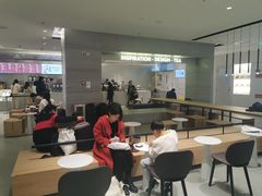 大堂-喜茶(杭州滨江宝龙店)