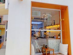 -Line 咖啡(石厦花园店)