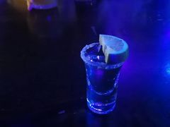 -vimi便利店酒吧
