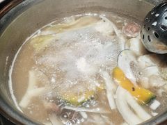 -大头椰·海南椰子鸡火锅(思明万象城店)