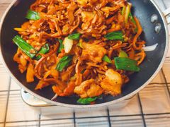 -荆楚渔艺堂·鱼头泡饭(江堤中路店)