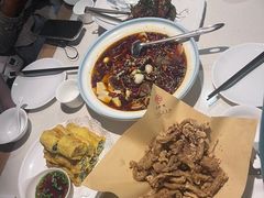 -聚友斋(陶瓷琉璃馆水晶街店)