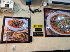 -朱大嘴肥肠血旺(福字街店)