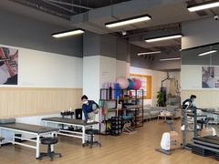 -锐博康复门诊(徐汇店)