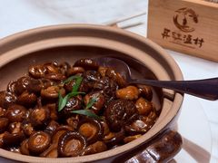 房县小花菇-丹江渔村(龙旗店)