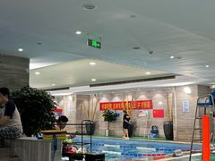 -小蓝鲸游泳培训基地(石景山店)