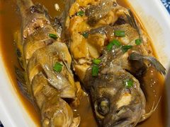 酱炖杂鱼-旺角小渔村(二马路店)