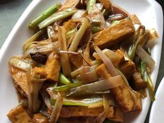 葱烧豆腐-福利来酒店(舜耕店)