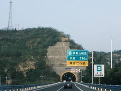 -黄河小浪底水利枢纽风景区