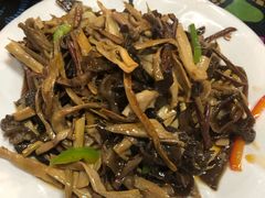 -小厨子私房菜·云南美食店
