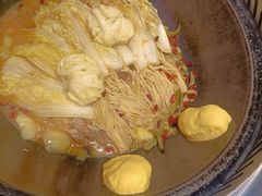 -玺炖·中国铁锅炖(虹桥天街店)