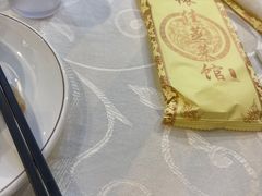 -侬佳蒸菜馆(听潮店)