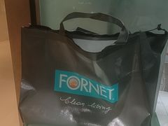 -福奈特洗衣洗鞋(杭州东站万象汇店)