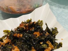 -泉畔人家·老济南经典鲁菜(大明湖店)