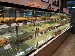 面包甜点陈列柜-巴黎贝甜(万源店)
