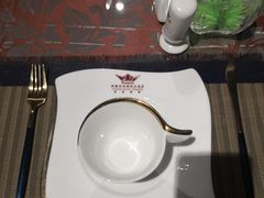 -丝路天山酒店(国际大巴扎店)