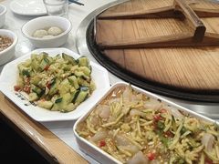 -鲁员外地锅鸡地锅鱼(古墩路店)