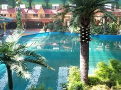 -沈阳龙润夏宫温泉水乐园