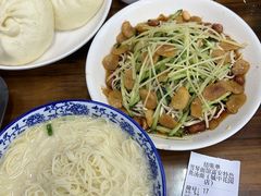 -雪琴面馆富安特色鱼汤面(城中花园店)