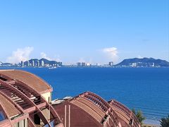 -三亚湾海居铂尔曼度假酒店