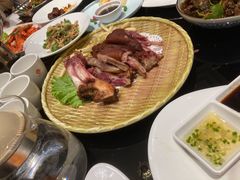 -新田360广场(上海华侨城店)