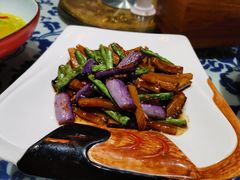 达夫地三鲜-达夫弄主题餐厅