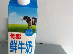 -一鸣真鲜奶吧(巴黎都市奶吧店)