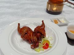 -景月阁空中食府(希尔顿酒店)
