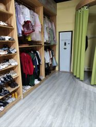 -咔咔亲子孕婴摄影美学馆(都江堰店)