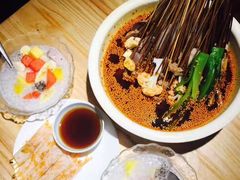 -嘉州叶婆婆钵钵鸡(建设路店)