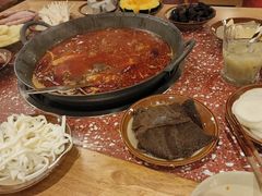 -赵美丽·重庆社区火锅·直营店(火车东站·中豪国际店)