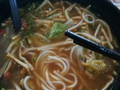 -龙记桂林米粉(财满街店)
