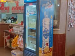 -老闵田螺馆·南昌市井菜·特色小吃(总店)