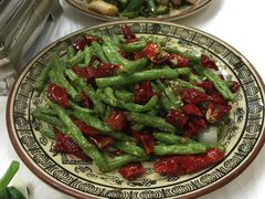 -乡土特色.冷锅鱼.牦牛肉汤锅