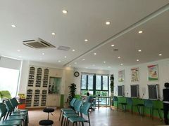 -星视野儿童近视弱视视力训练中心(富荟店)