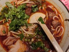 -鑫花溪牛肉米粉(凤凰街创始总店)