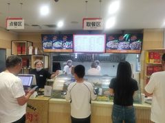-闫家驴肉老店(华电一校店)