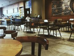 大堂-星巴克(保定万博广场店)