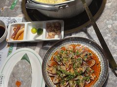 -禄婶鸡煲·打边炉